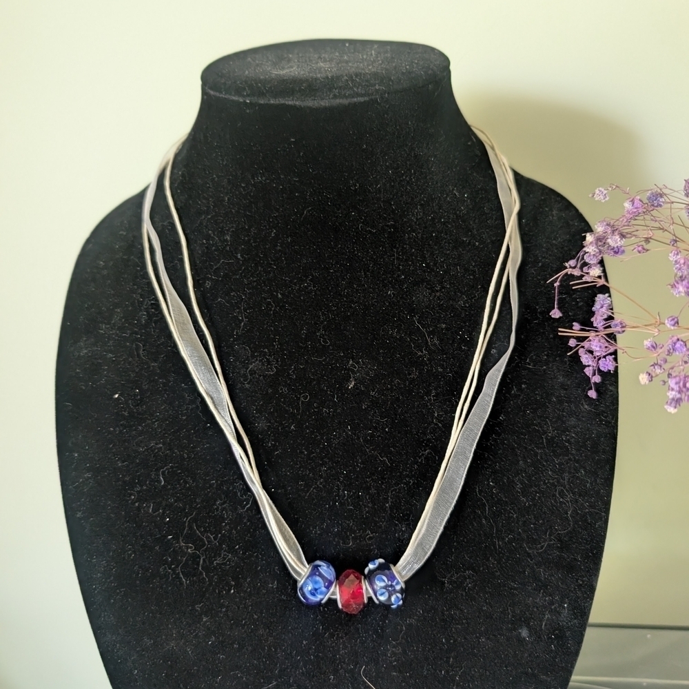 Elegant Blue and Red Beaded Necklace
